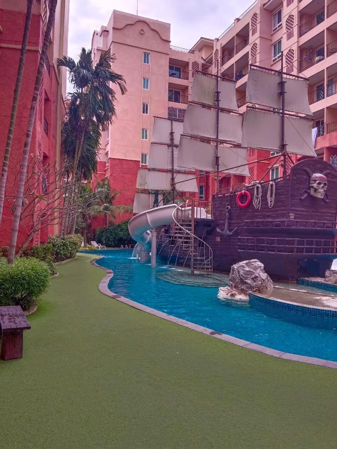 Seven Seas Condo Resort Beautiful Location جومتين بيتش المظهر الخارجي الصورة