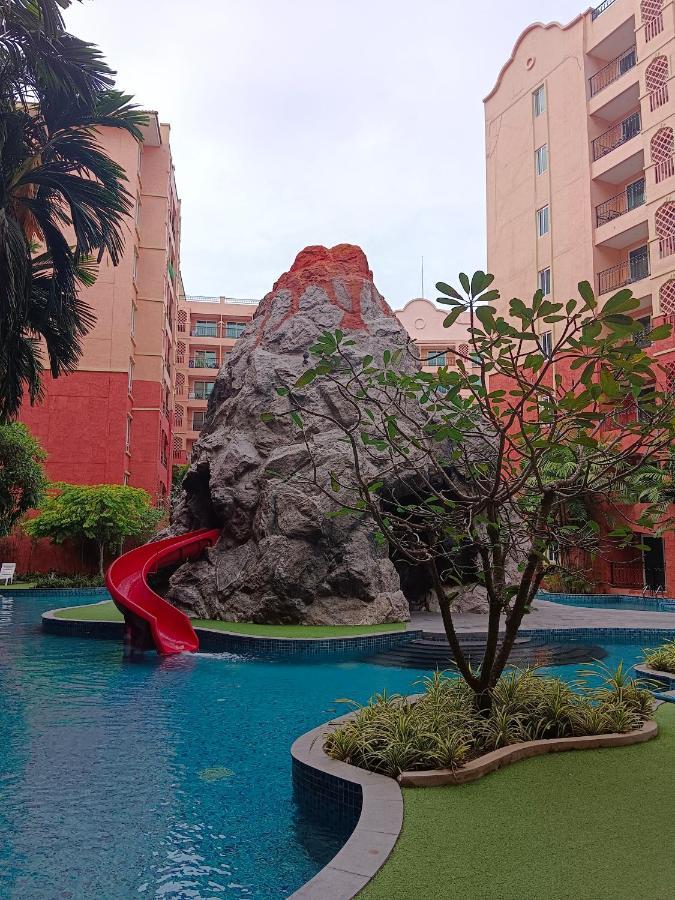 Seven Seas Condo Resort Beautiful Location جومتين بيتش المظهر الخارجي الصورة