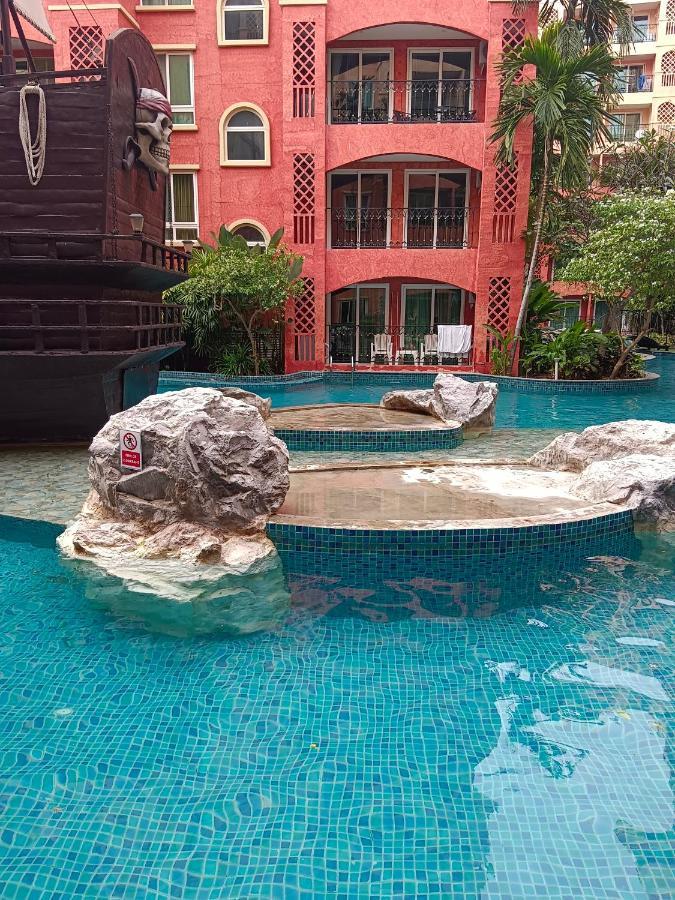 Seven Seas Condo Resort Beautiful Location جومتين بيتش المظهر الخارجي الصورة