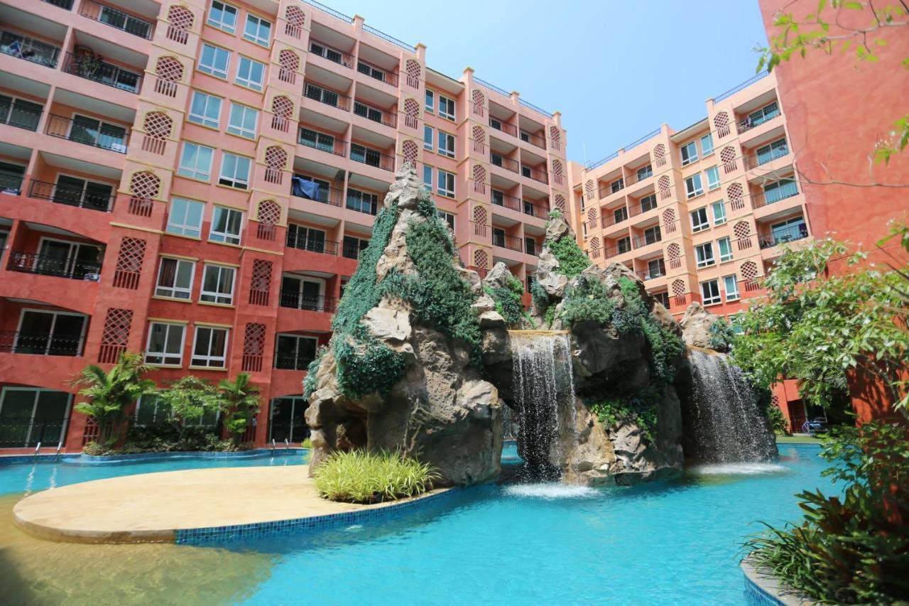Seven Seas Condo Resort Beautiful Location جومتين بيتش المظهر الخارجي الصورة