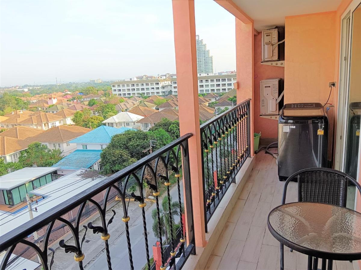 Seven Seas Condo Resort Beautiful Location جومتين بيتش المظهر الخارجي الصورة