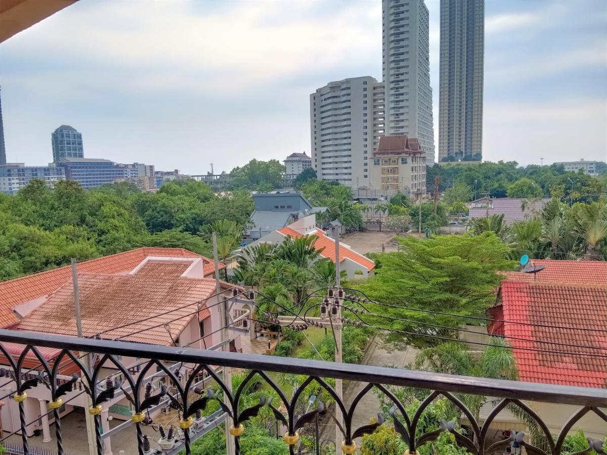 Seven Seas Condo Resort Beautiful Location جومتين بيتش المظهر الخارجي الصورة